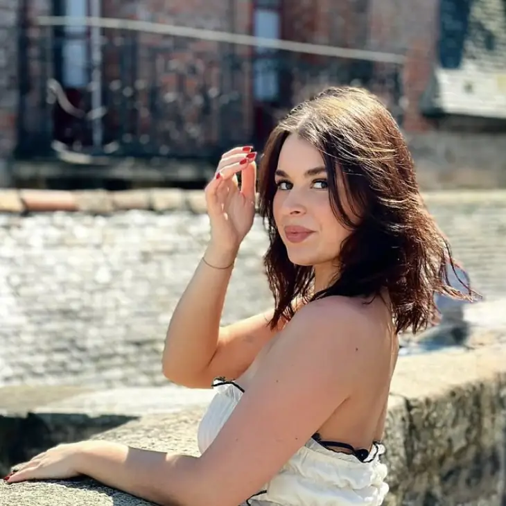 Satisfied customer 3